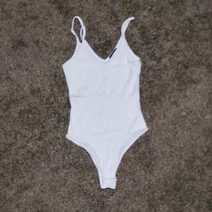 COPY - Fashion Nova FN New White Bodysuit Small